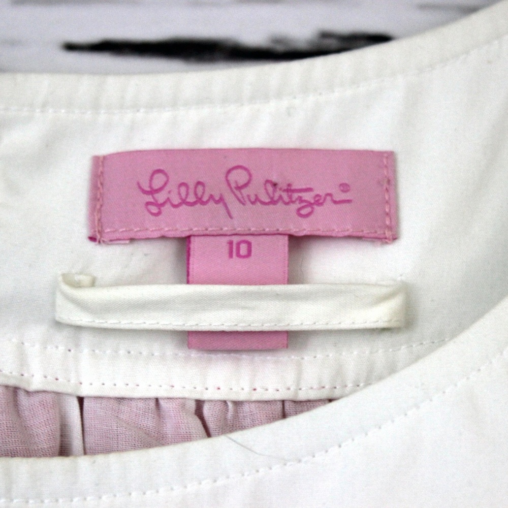 SOLD Lilly Pulitzer Floral Shift Keyhole Dress - Picture 2 of 8